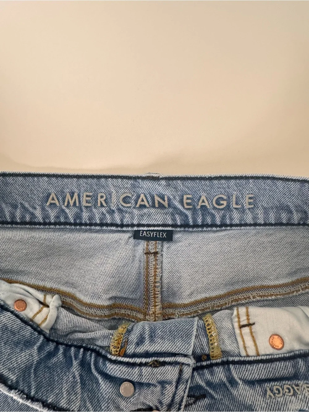 American Eagle EasyFlex Baggy Jeans Men’s 32x30, Medium-Light Wash Wide Leg